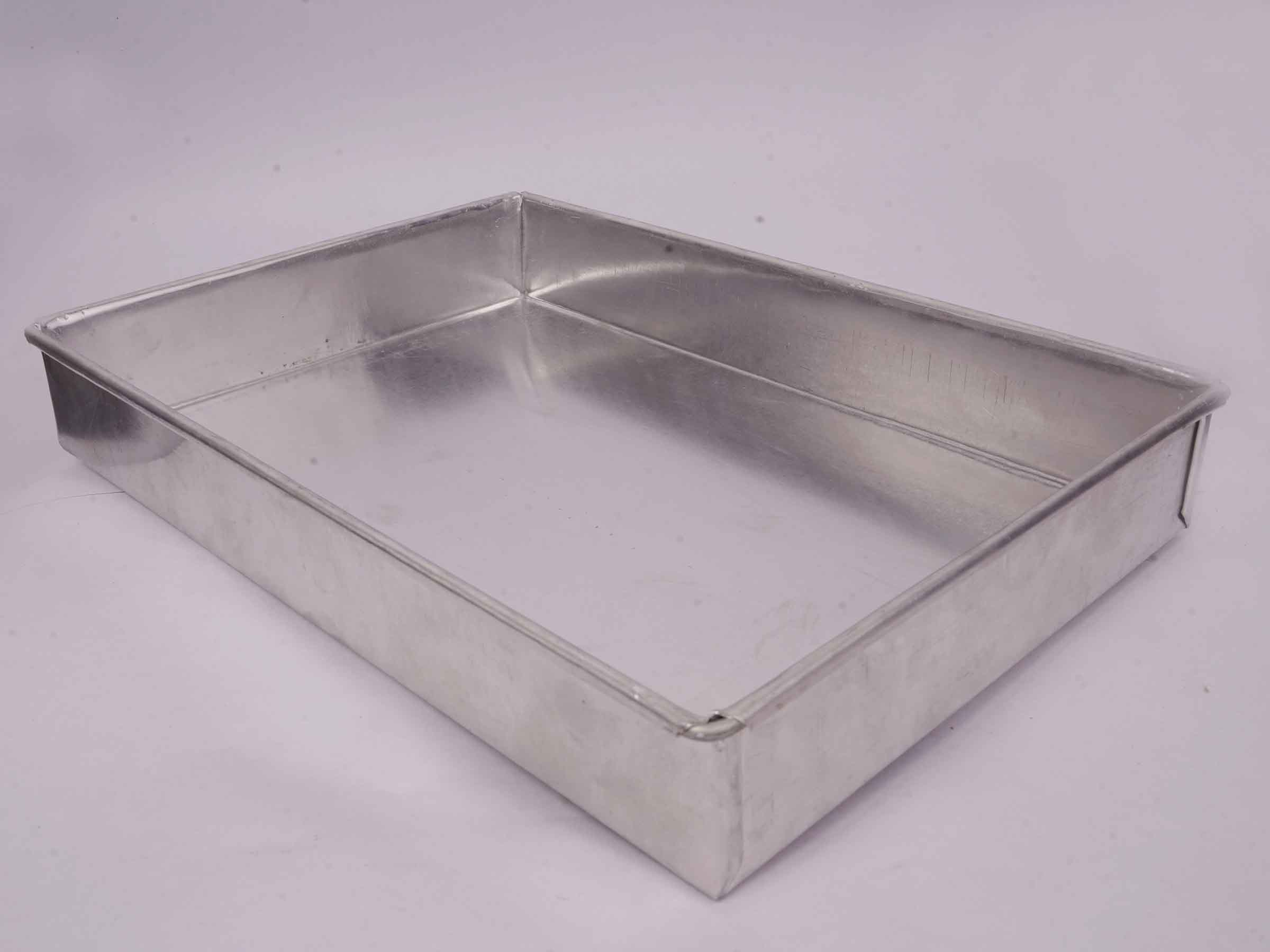 Aluminium Rectangle Cake Mould (13x9x2 inch)